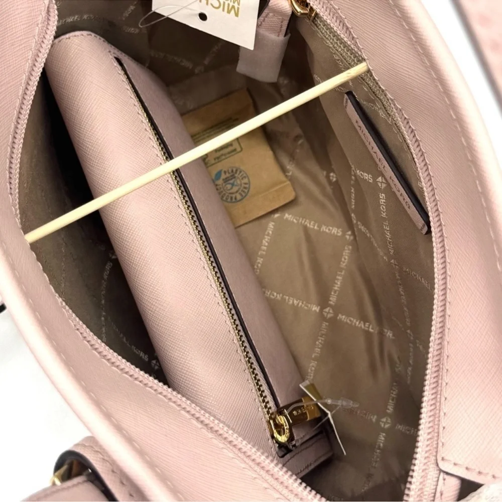 Michael Kors Jet Set Travel Top-Zip Tote Bag & Trifold Wallet Powder Blush Set